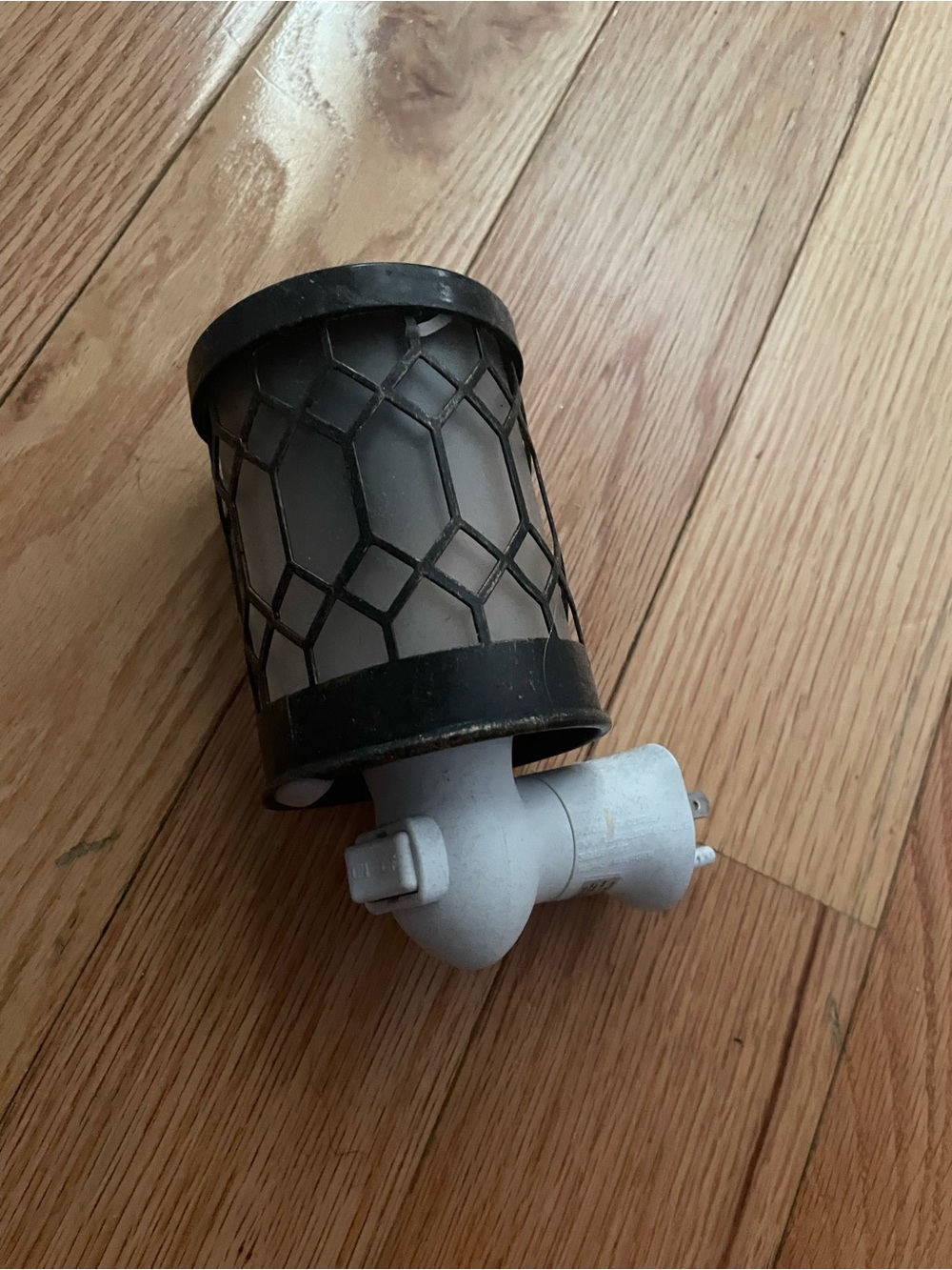 Plug in wax warmer